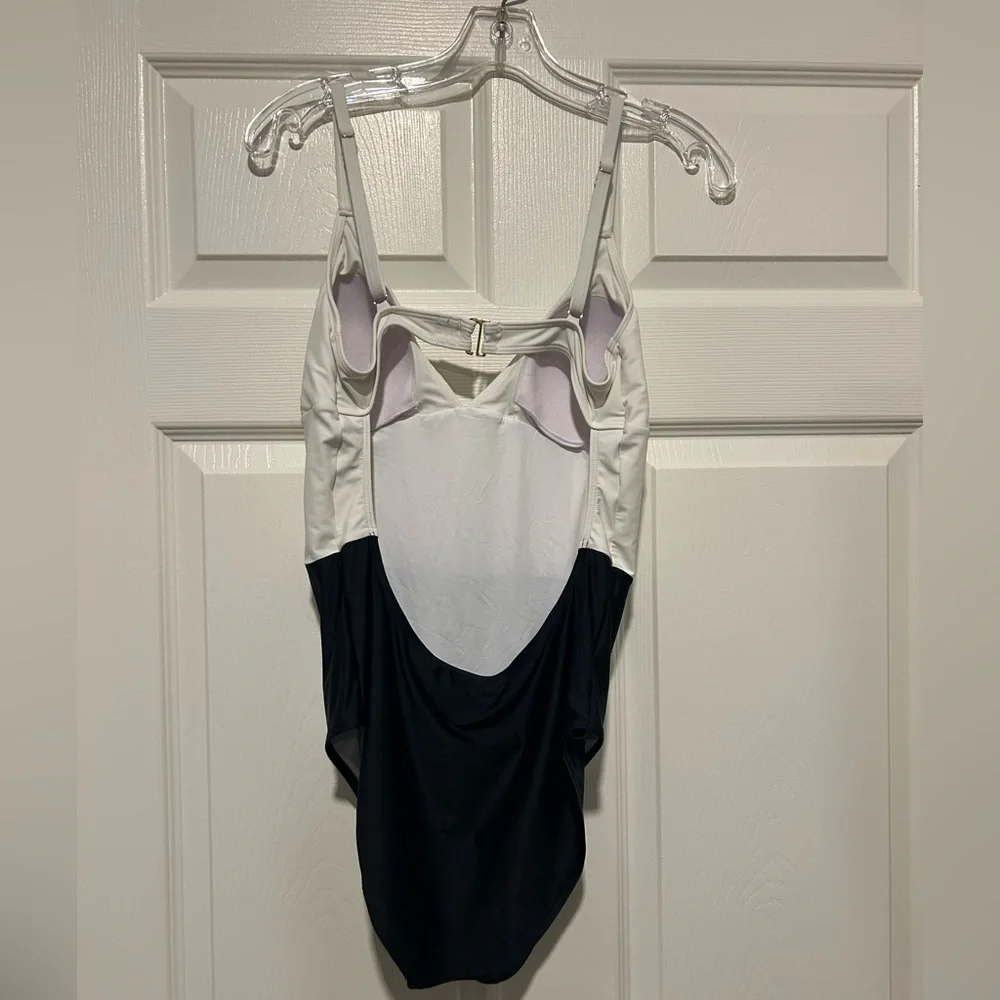 Summersalt New Wave One Piece Swimsuit - Picture 6 of 8